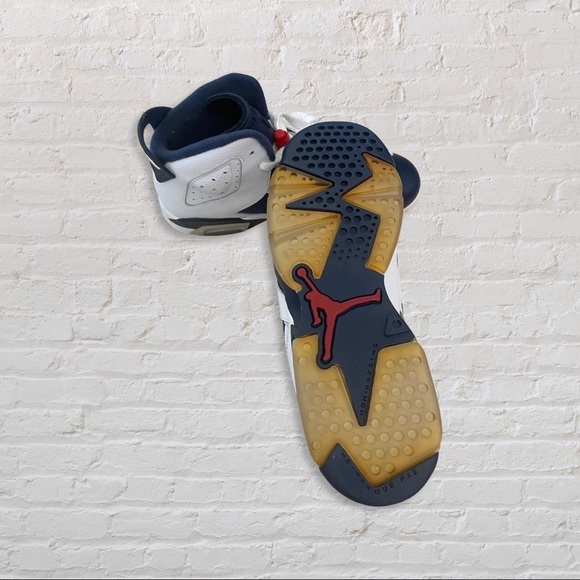 {Air Jordan} 6 Retro (GS) - Picture 5 of 6